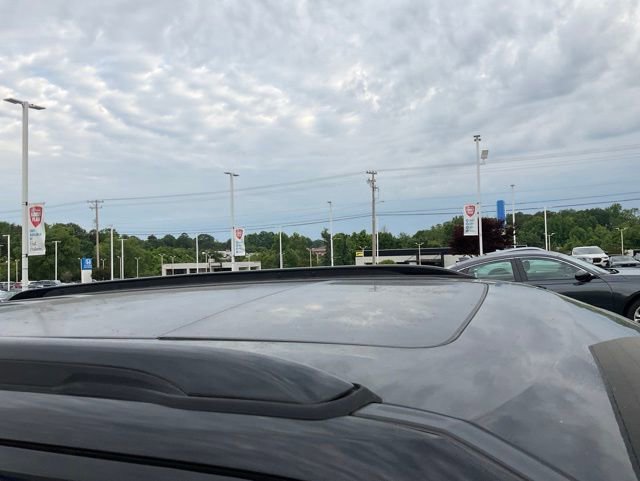 Used 2016 Ford Explorer Sport AWD/4WD image 3