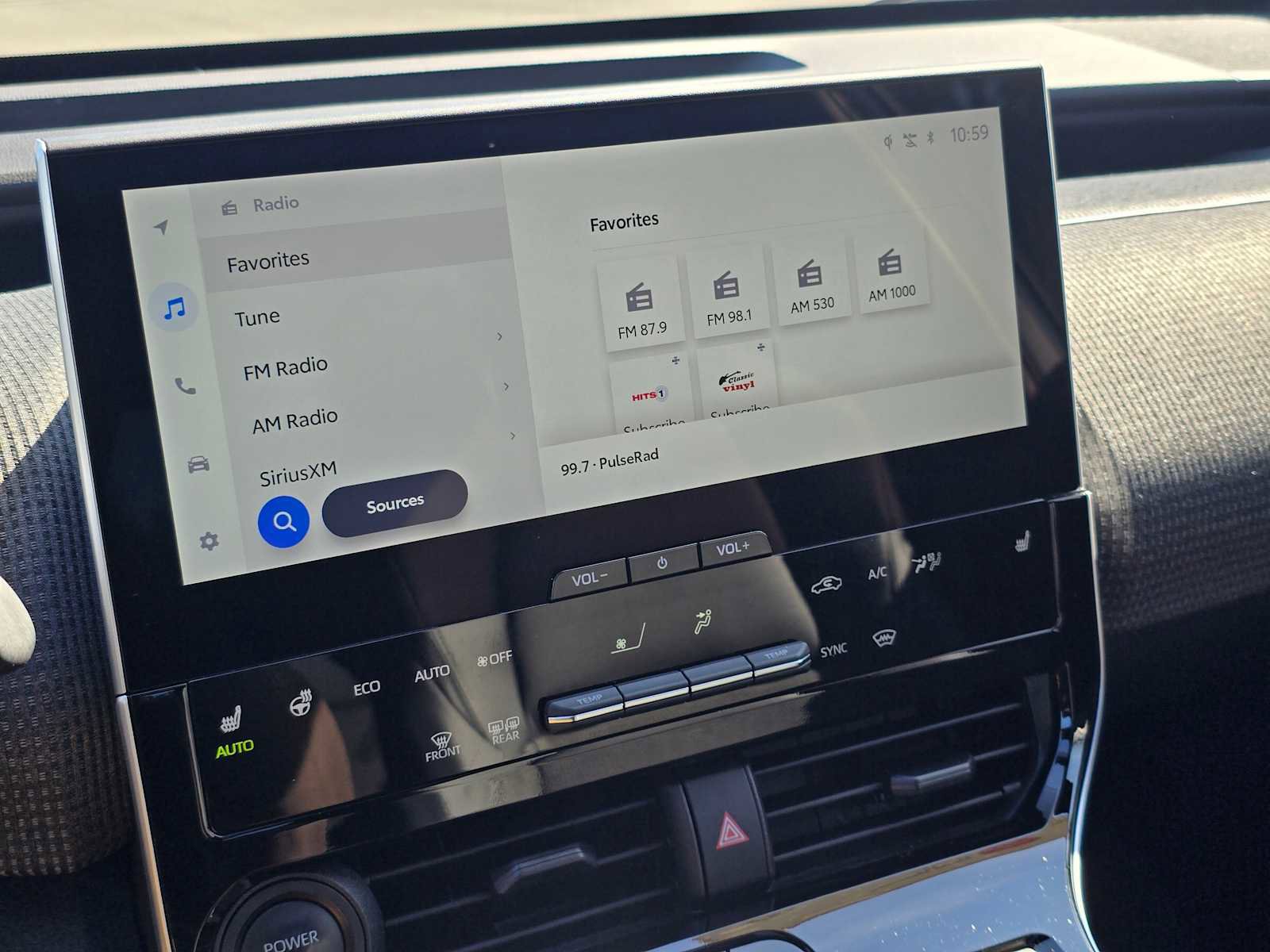 Used 2023 Toyota bZ4X XLE w/ Weather Package image 29