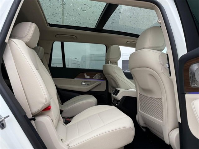 New 2026 Mercedes-Benz GLS 450 4MATIC image 6