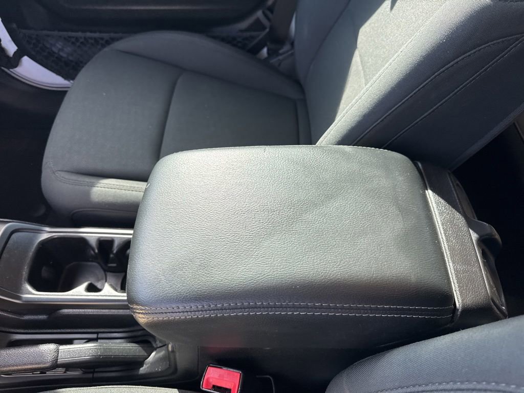 Used 2020 Jeep Wrangler Unlimited Sahara AWD/4WD image 39