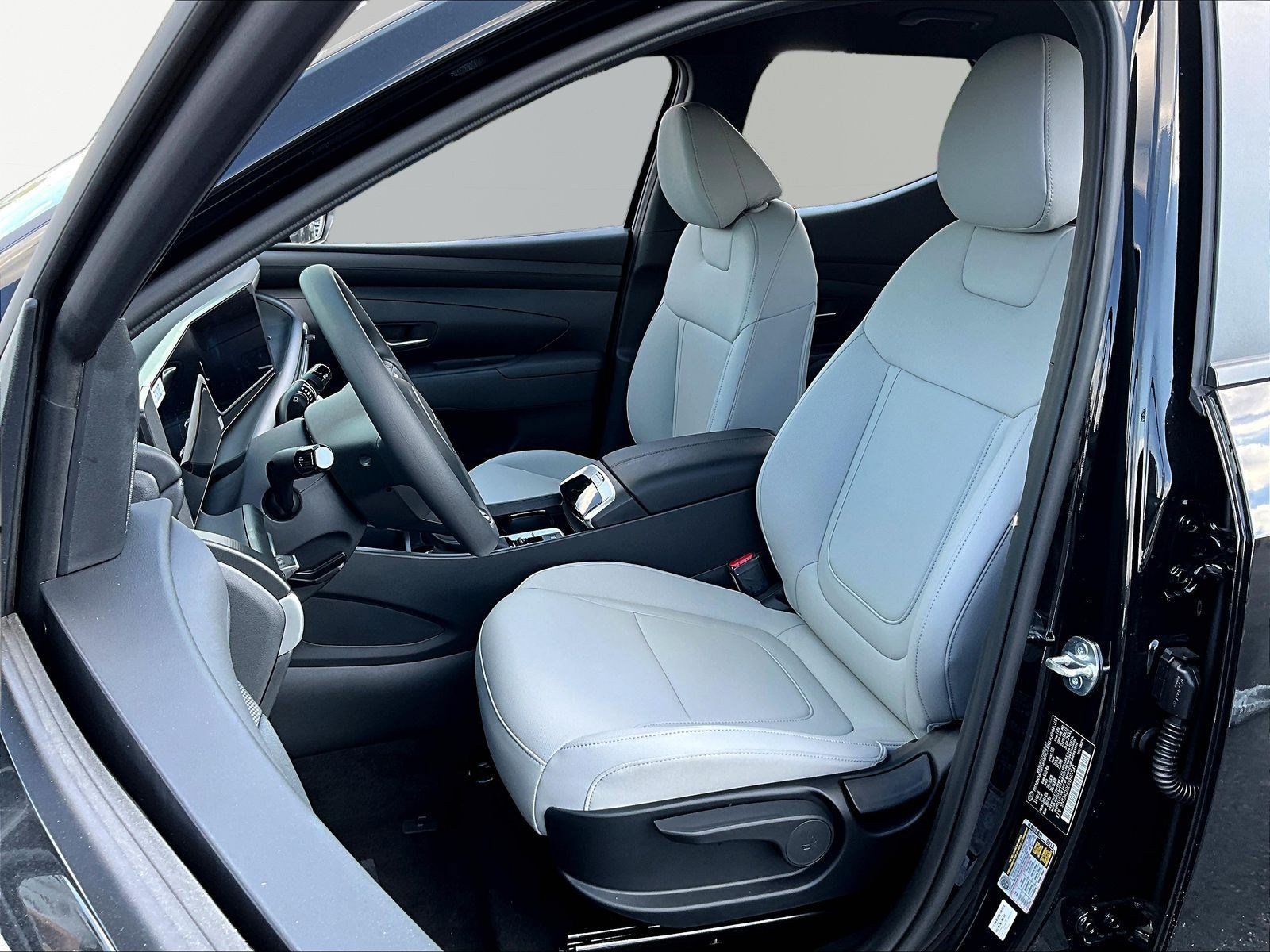 New 2027 Hyundai Santa Cruz SE AWD/4WD image 16