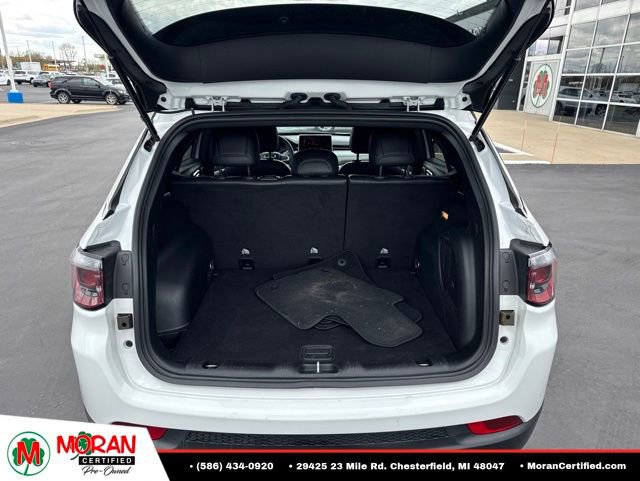 Used 2023 Jeep Compass Limited w/ Sun and Sound Group AWD/4WD image 28