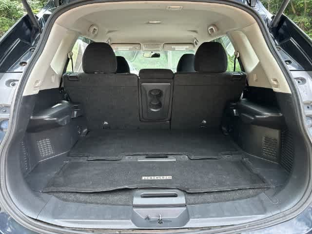 Used 2016 Nissan Rogue S AWD/4WD image 20
