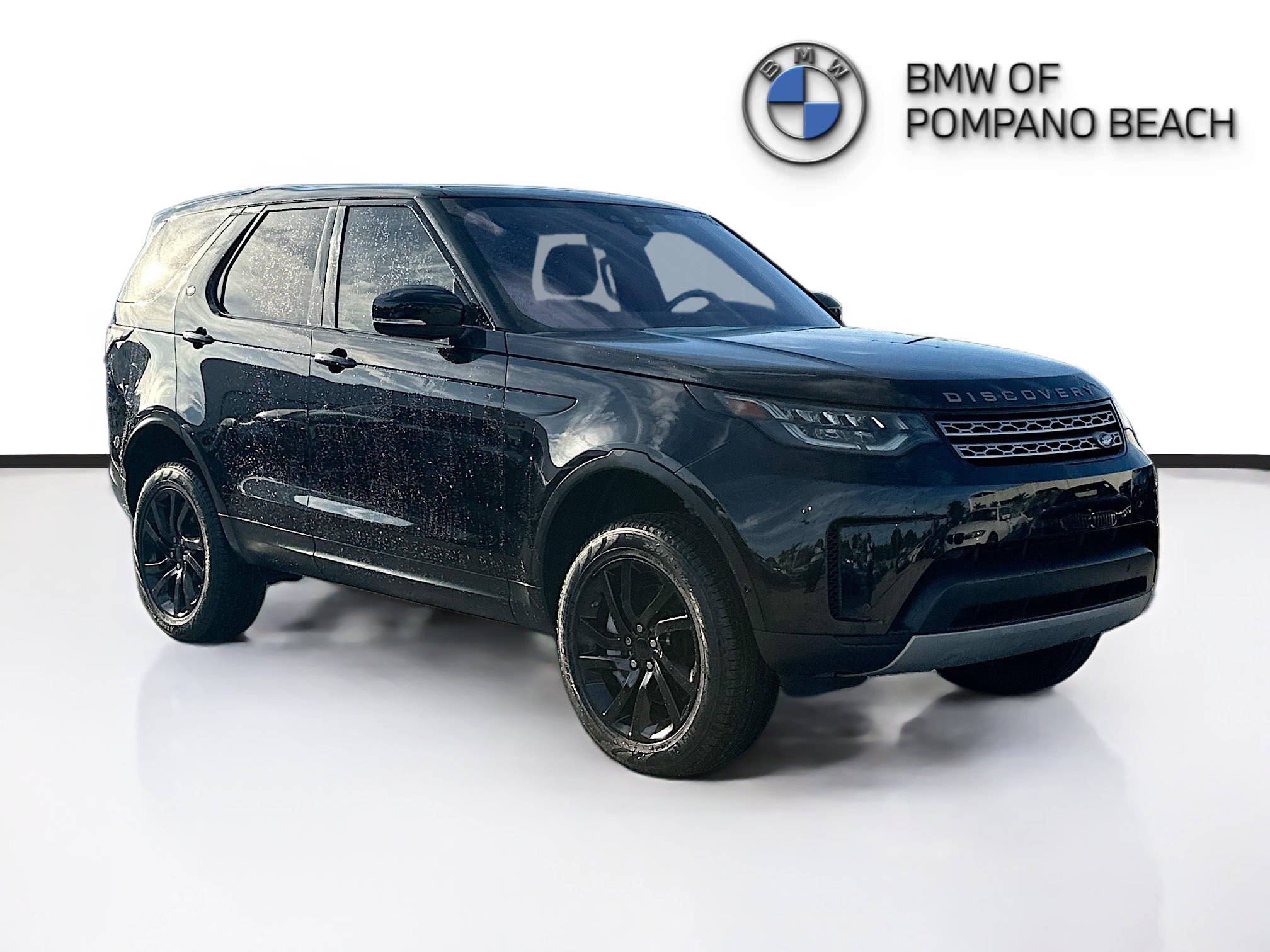 Used 2019 Land Rover Discovery HSE image 1