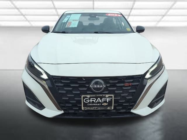 Used 2024 Nissan Altima 2.5 SR image 2