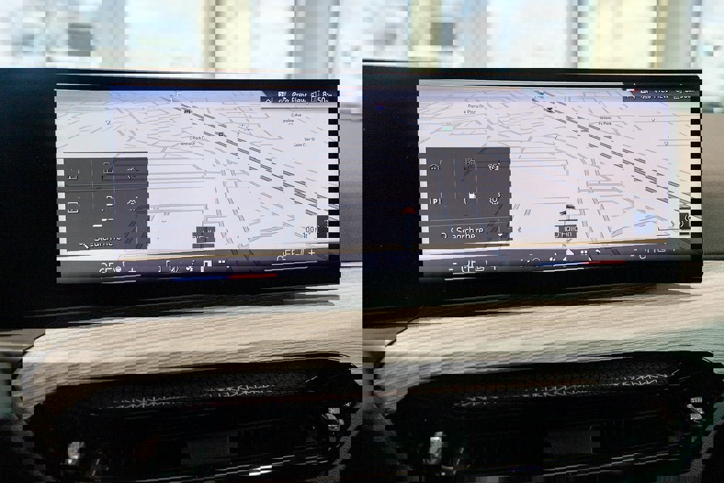 New 2026 BMW 330i xDrive Sedan w/ Premium Package image 30