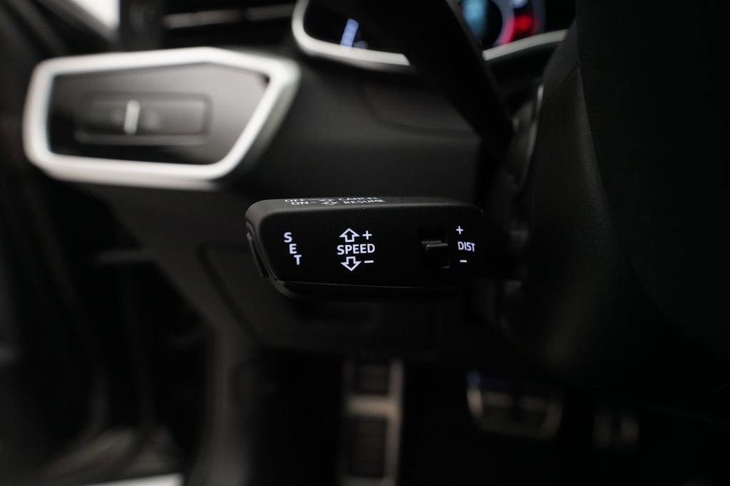 Used 2025 Audi RS 6 performance image 24