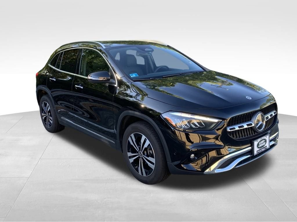 Used 2024 Mercedes-Benz GLA 250 4MATIC image 3