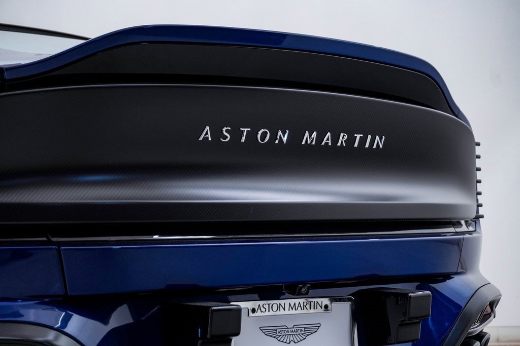 New 2025 Aston Martin Vanquish image 11