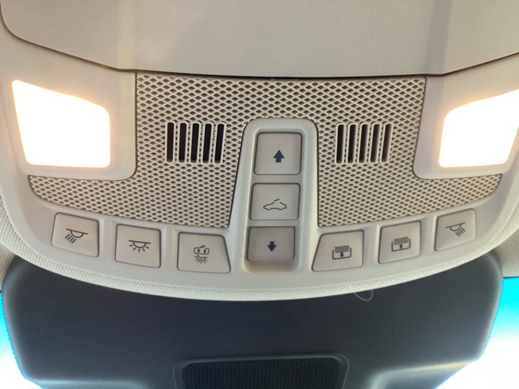 Used 2020 Lincoln Nautilus Reserve w/ Cargo Utility Package image 65