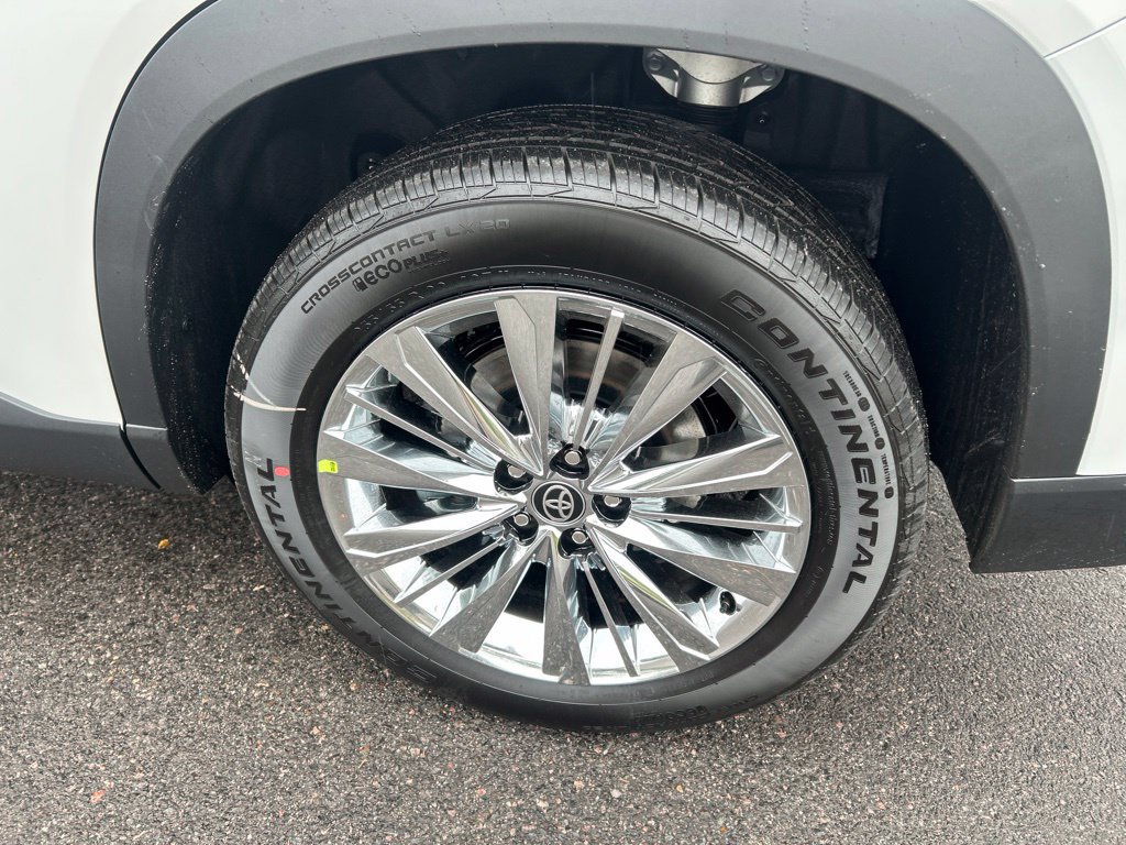 Used 2026 Toyota Grand Highlander AWD image 31