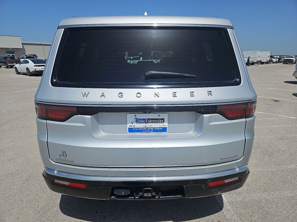 Certified 2023 Jeep Wagoneer Series II AWD/4WD image 6