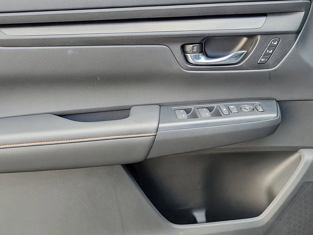 Certified 2025 Honda CR-V Sport-L image 21