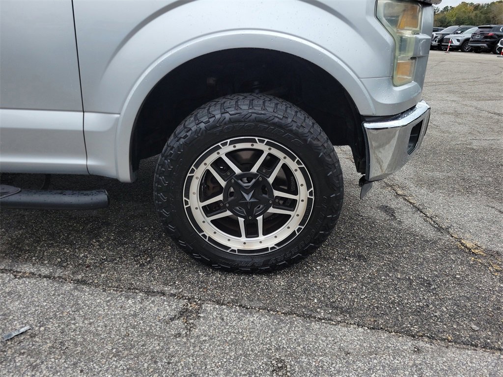 Used 2015 Ford F150 Lariat w/ Trailer Tow Package image 16