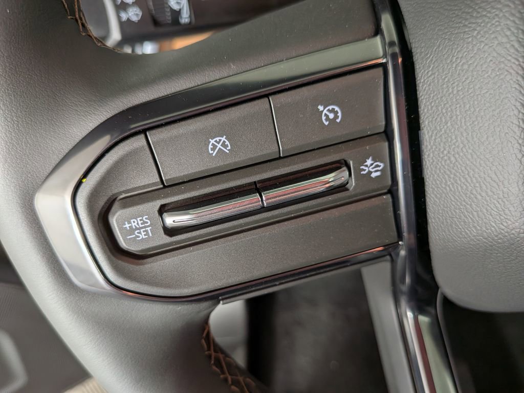 New 2026 GMC Canyon AT4 image 19