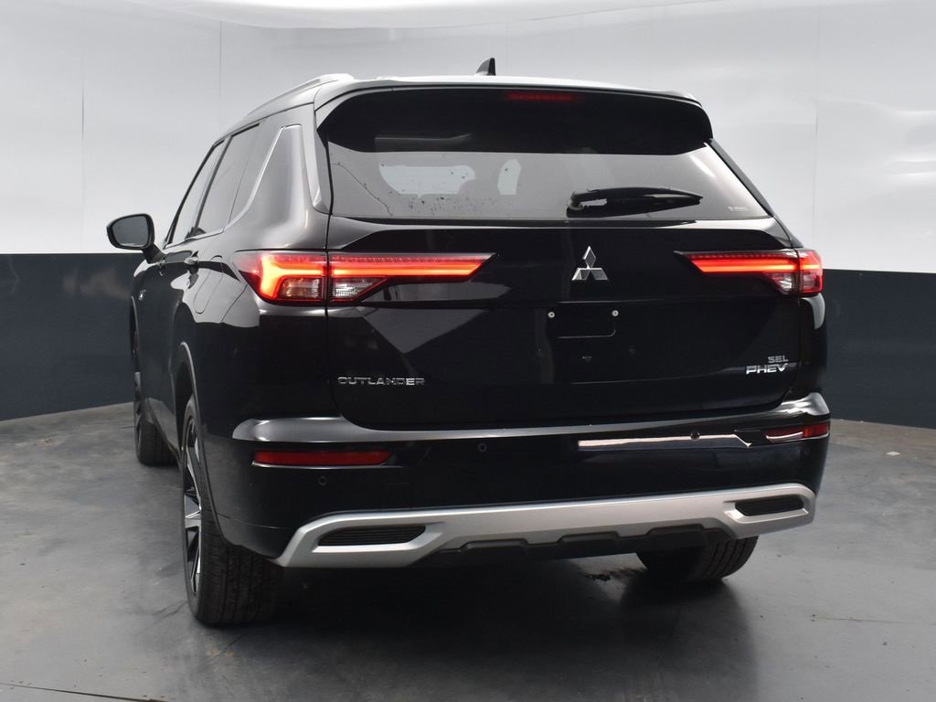 New 2025 Mitsubishi Outlander SEL image 6