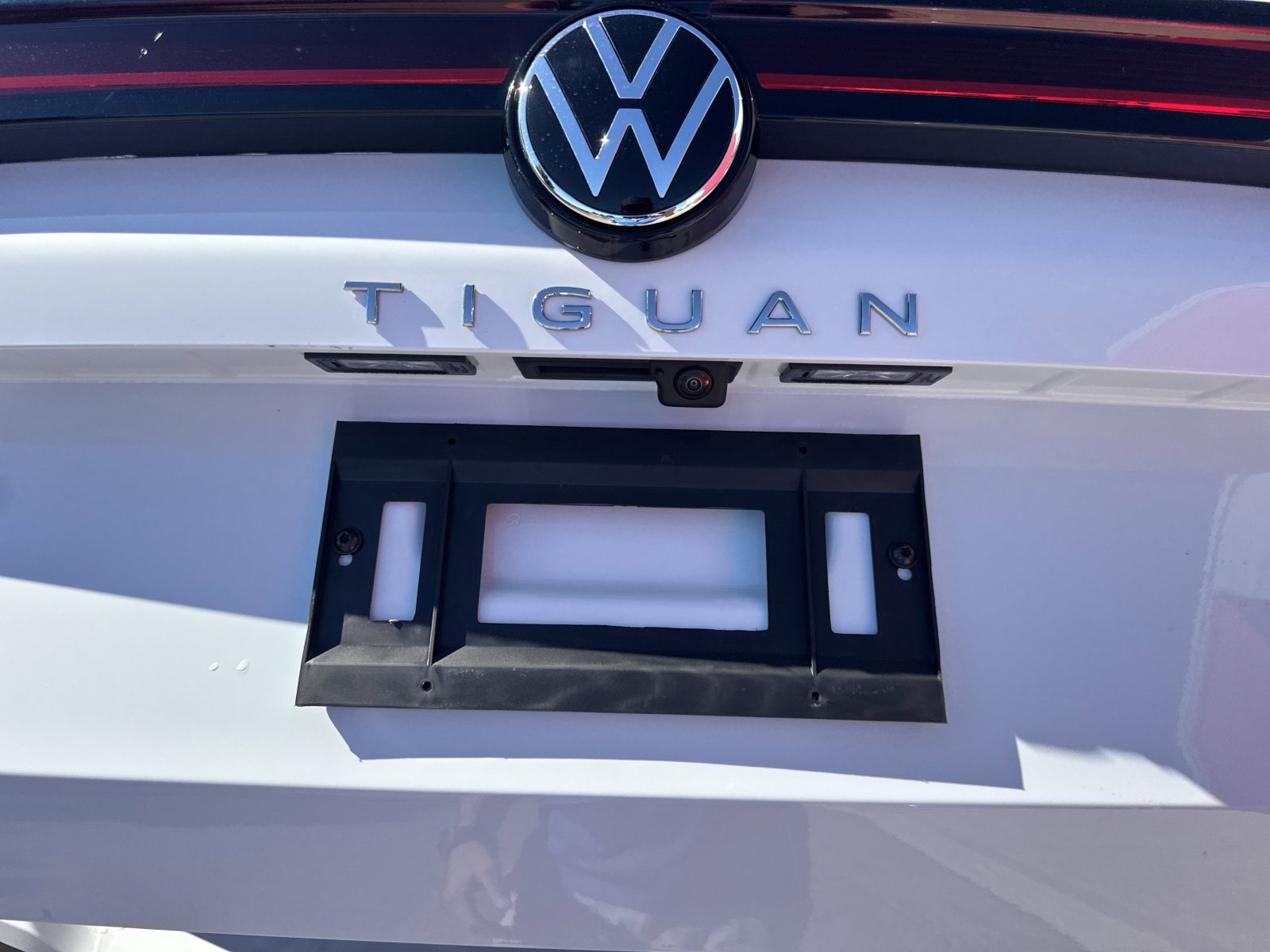 New 2026 Volkswagen Tiguan S FWD image 7