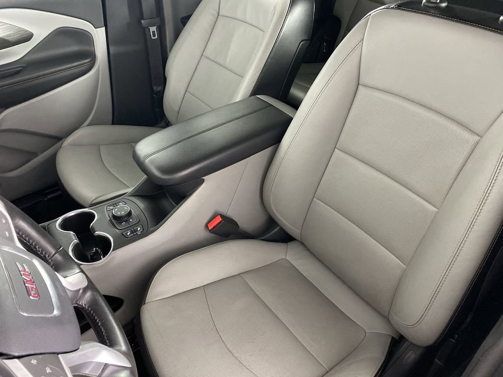 Used 2020 GMC Terrain SLT image 21