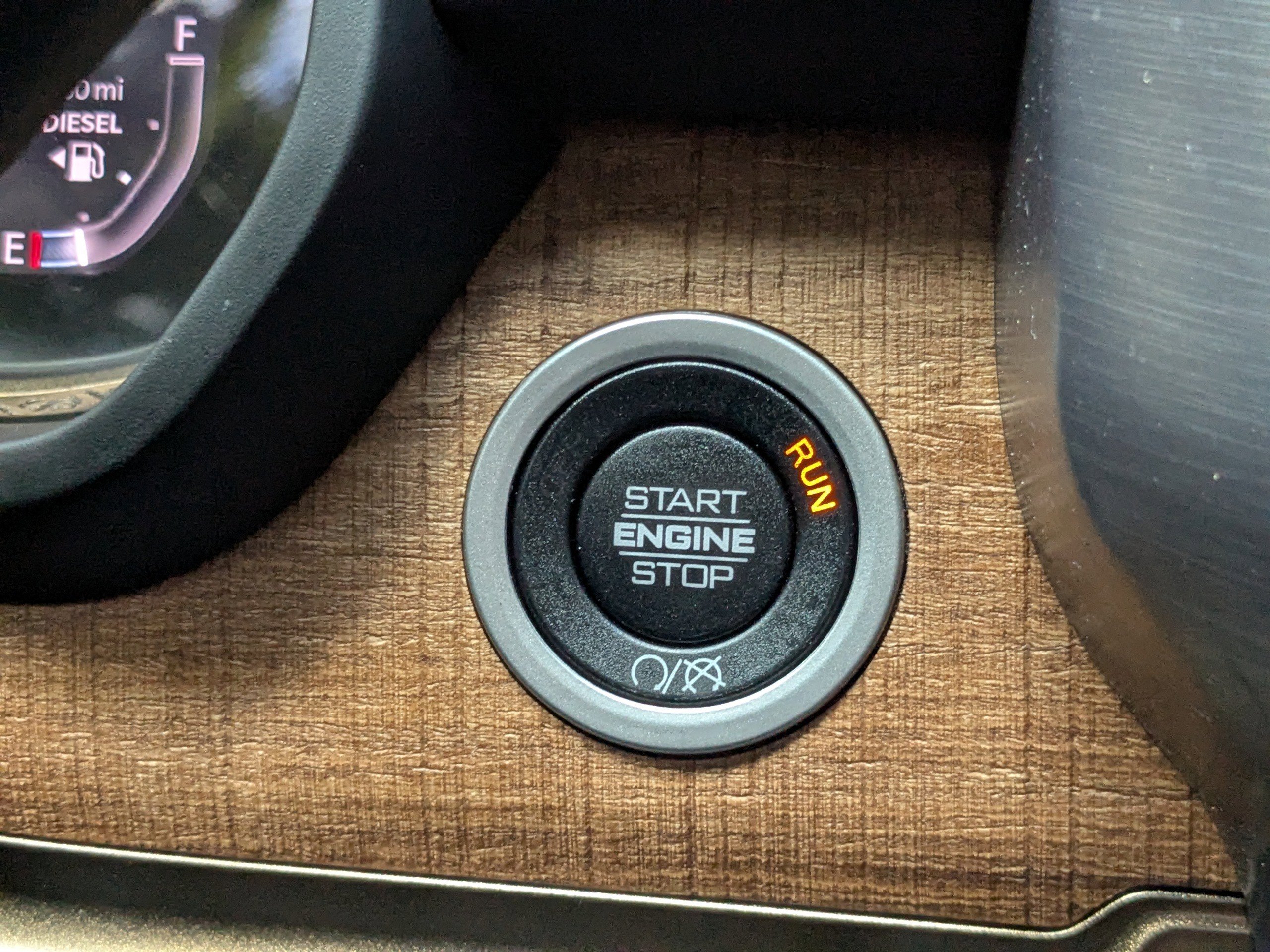 Certified 2024 RAM 2500 Limited w/ Safety Group AWD/4WD image 28
