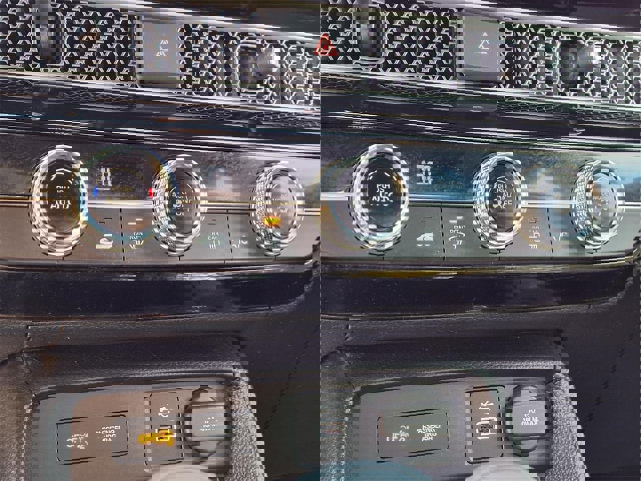 Used 2024 Honda Civic Sport image 18