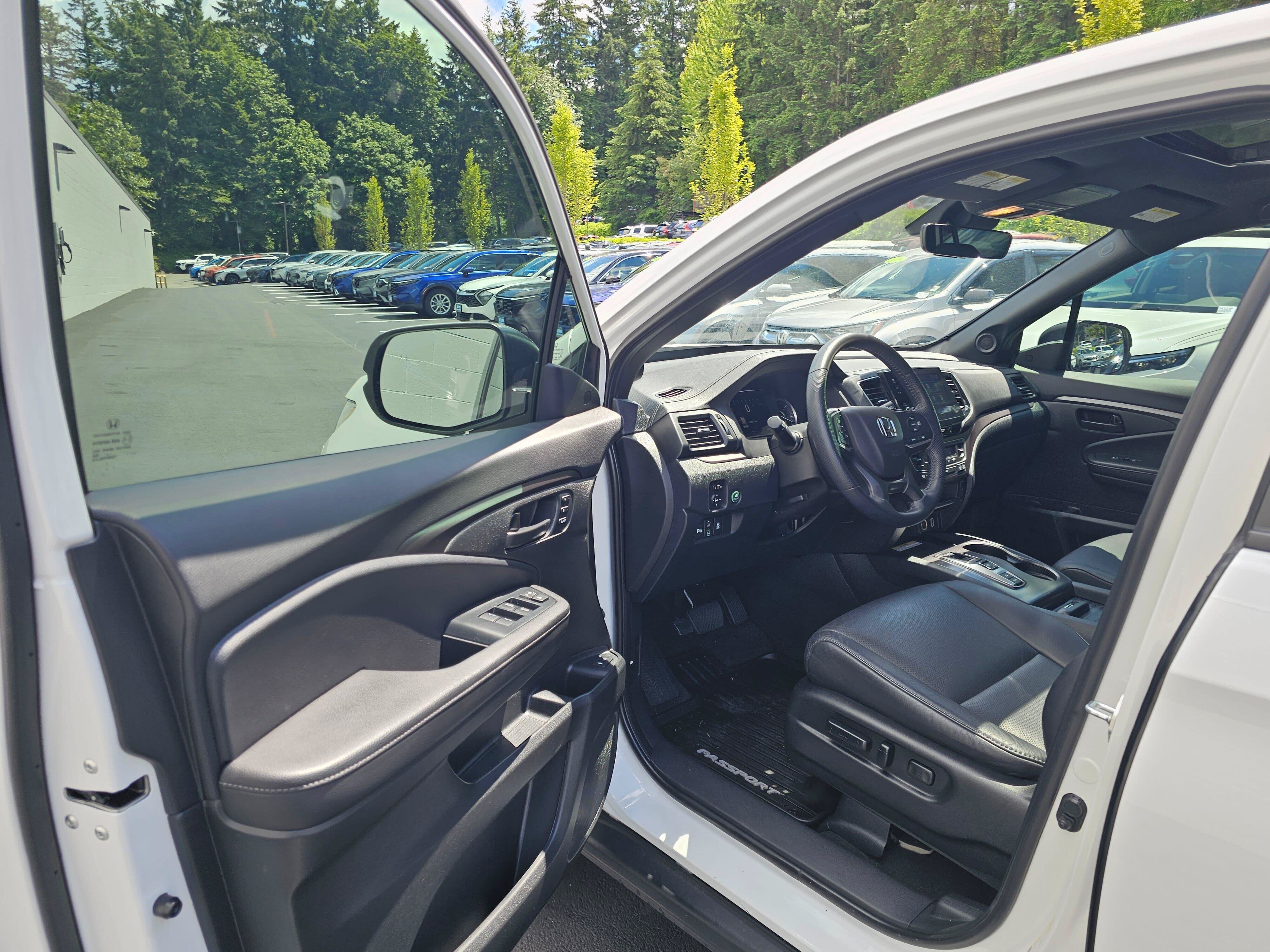 Used 2023 Honda Passport EX-L image 21