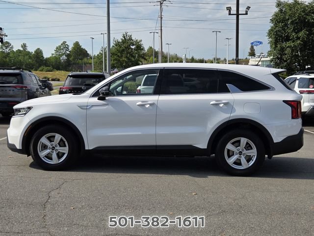 Used 2023 Kia Sorento LX FWD video 2