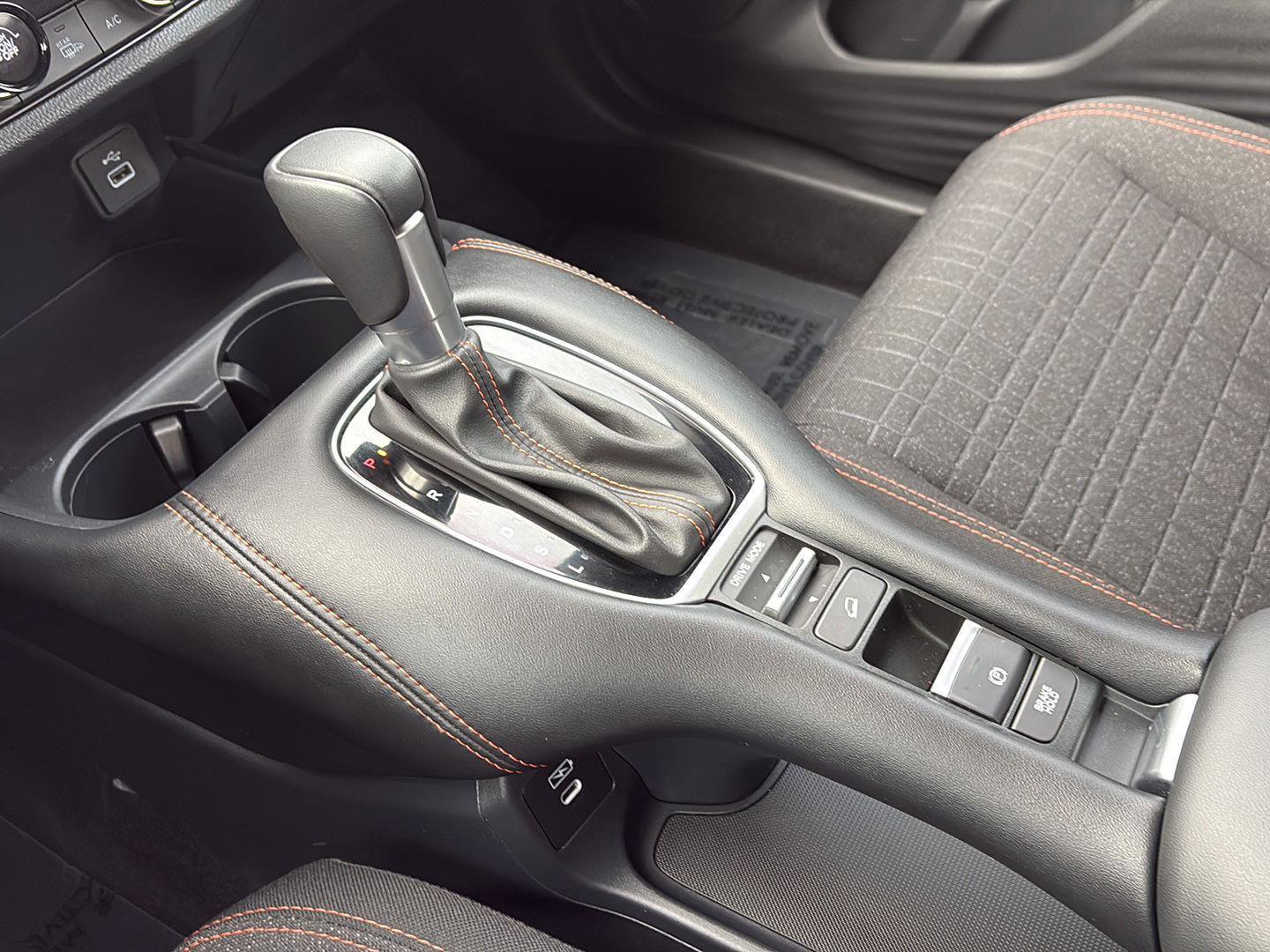 Certified 2025 Honda HR-V Sport image 23