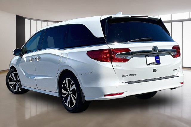 Used 2020 Honda Odyssey Elite image 4