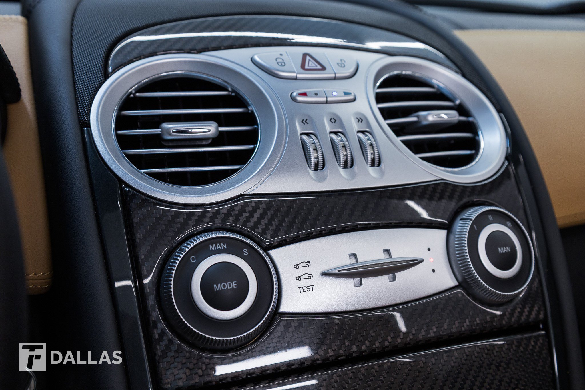 Used 2008 Mercedes-Benz SLR image 33