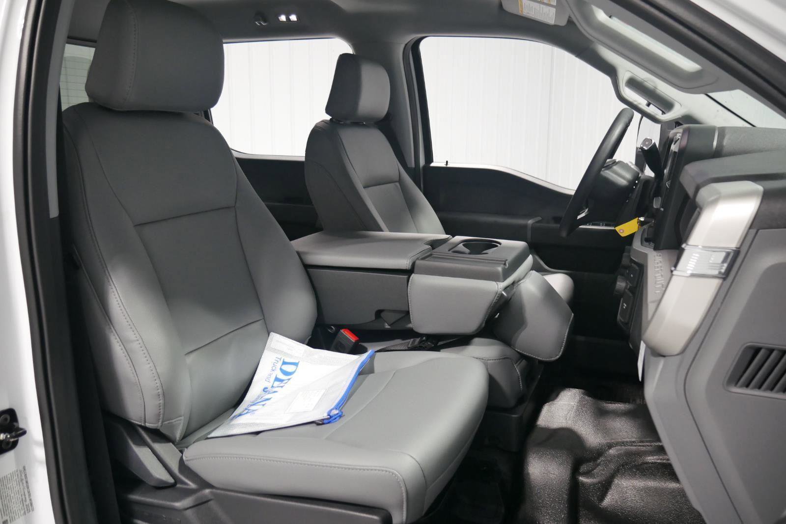 New 2026 Ford F450 XL w/ XL Chrome Package image 26