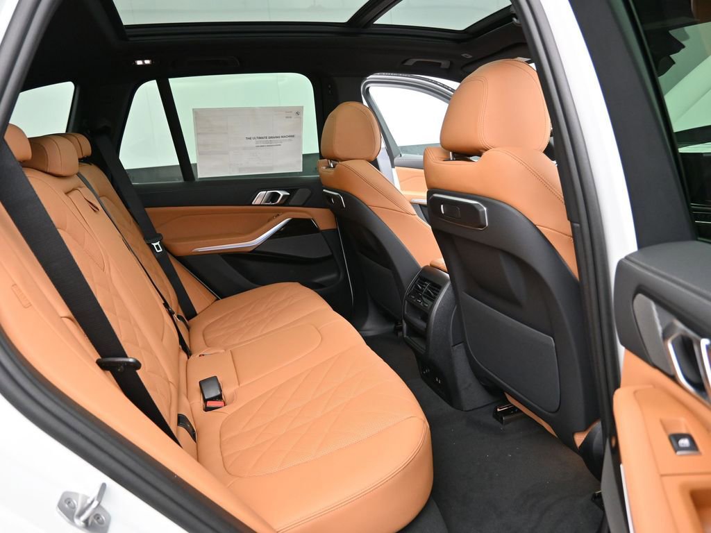 New 2026 BMW X5 xDrive50e AWD/4WD image 31