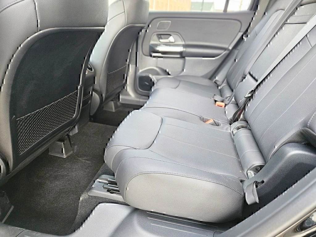 Certified 2024 Mercedes-Benz GLB 250 4MATIC image 14