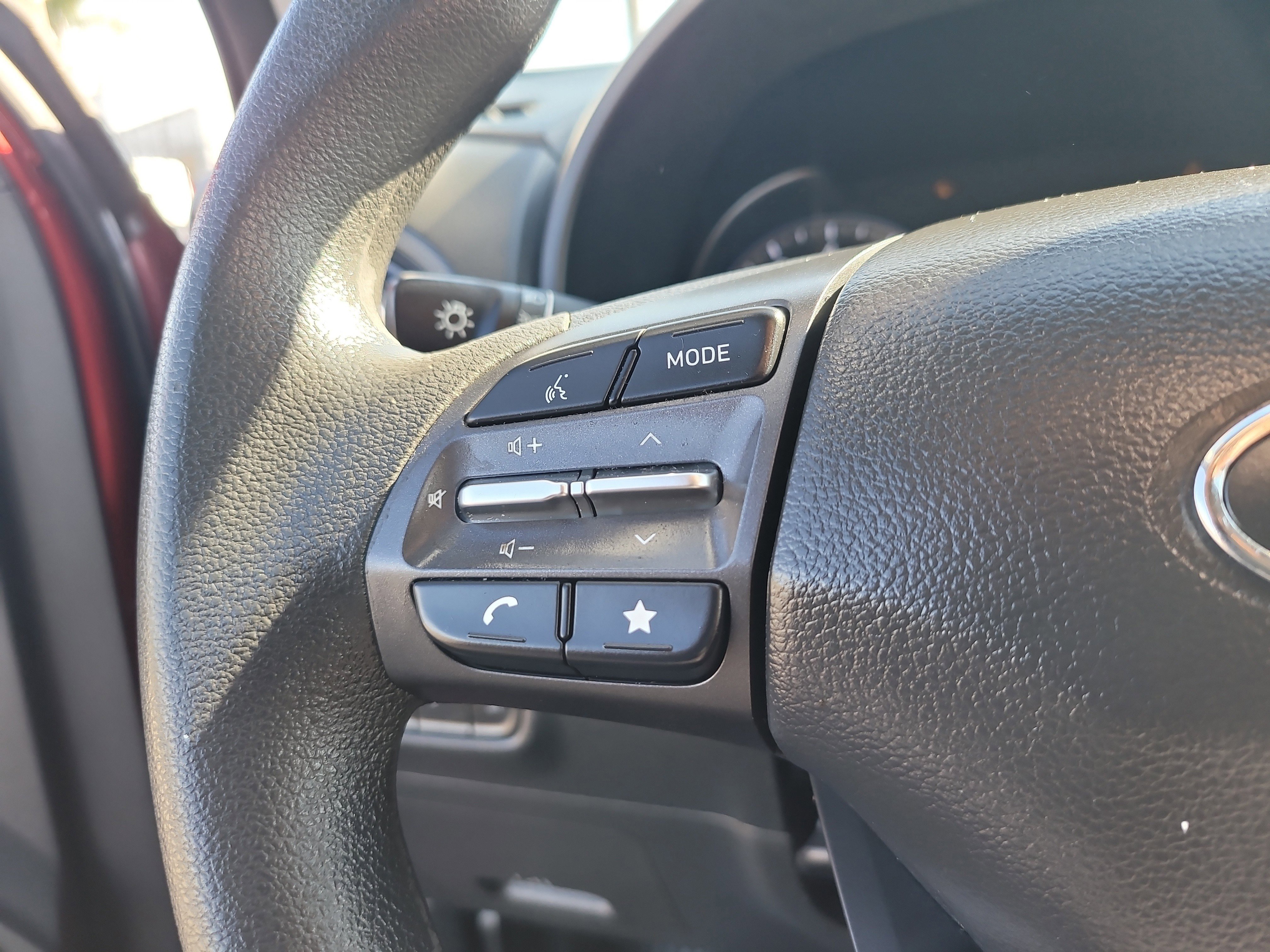 Used 2022 Hyundai Kona SEL image 27