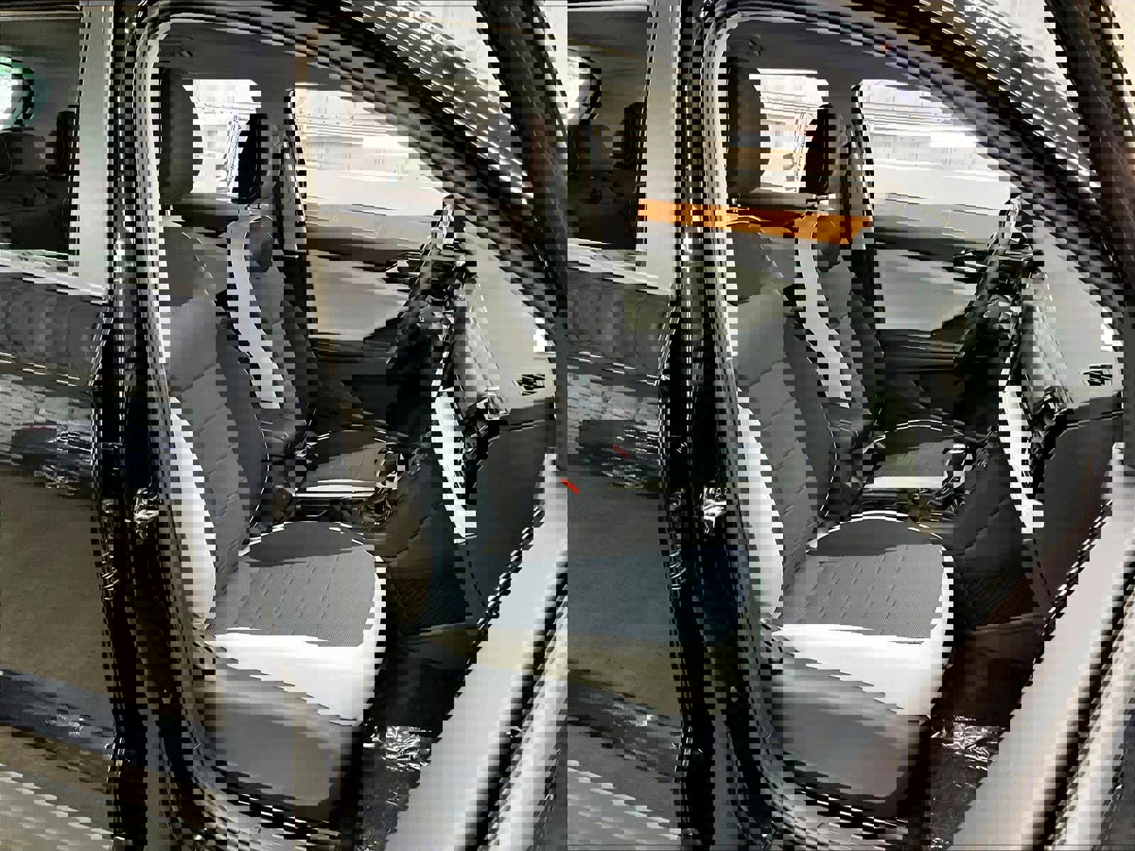 New 2026 Volkswagen Taos S image 30