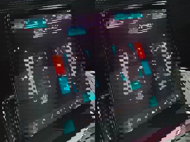 New 2025 Cadillac Escalade IQ Luxury 2 image 21