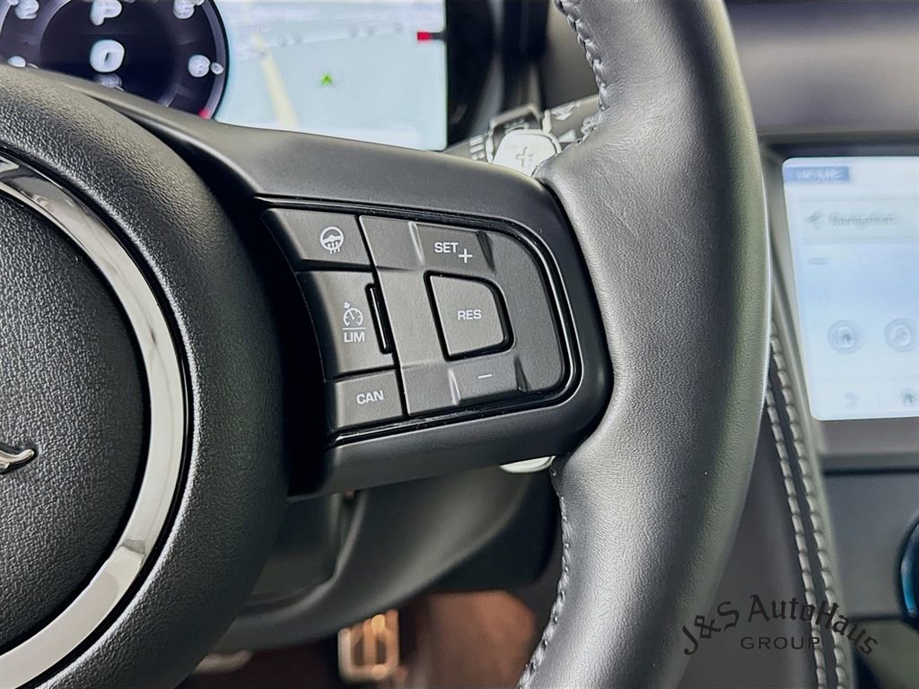 Used 2022 Jaguar F-TYPE Coupe image 14