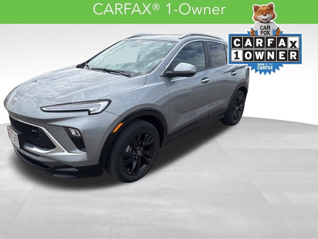 Used 2024 Buick Encore GX Sport Touring w/ Advanced Technology Package FWD image 4