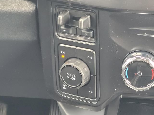 New 2026 Ford F250 Lariat w/ Chrome Package image 19