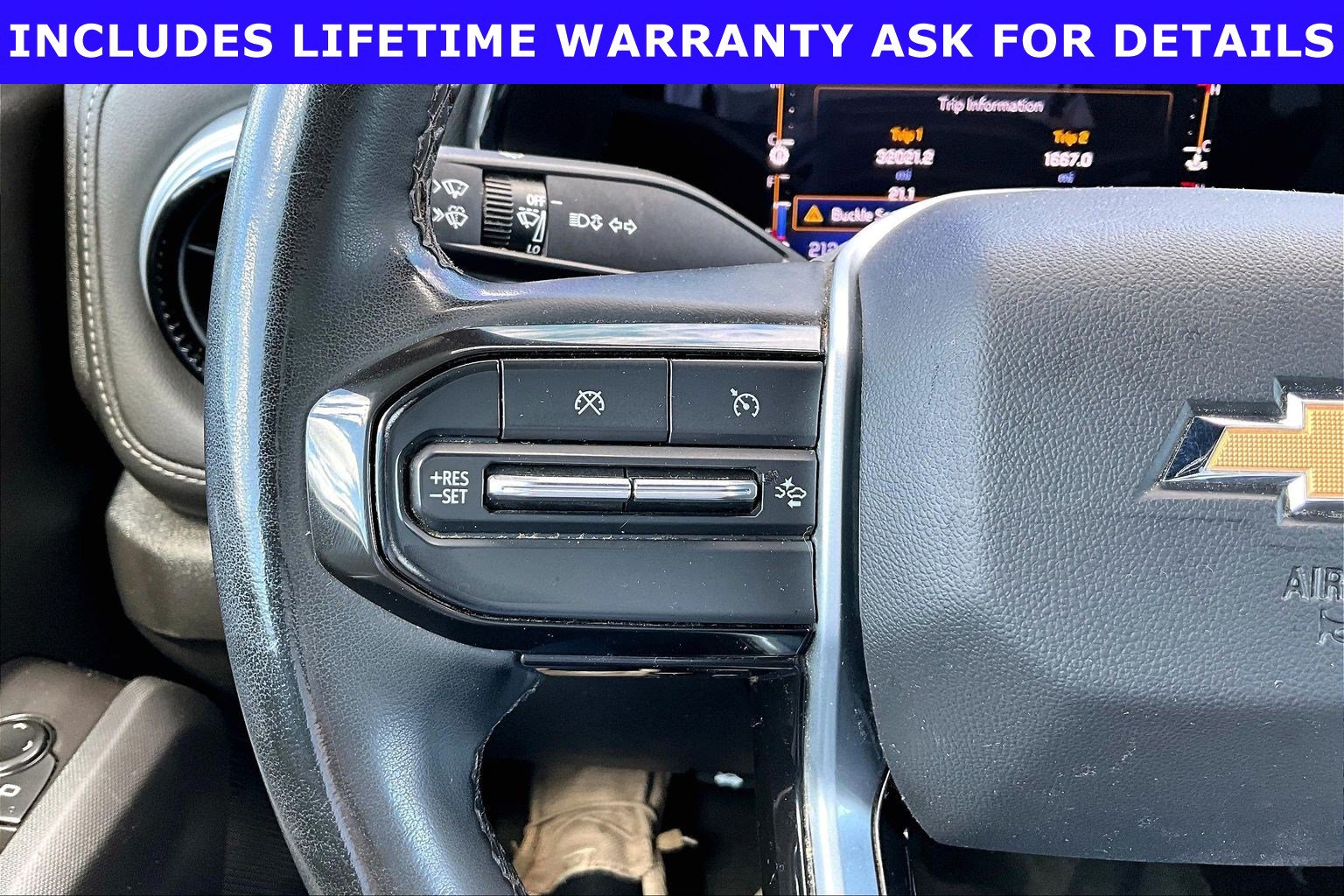 Used 2023 Chevrolet Colorado LT w/ LT Convenience Package AWD/4WD image 15