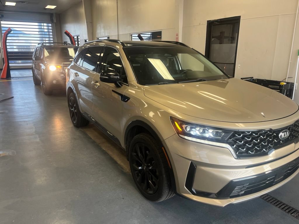 Used 2021 Kia Sorento SX AWD/4WD image 11