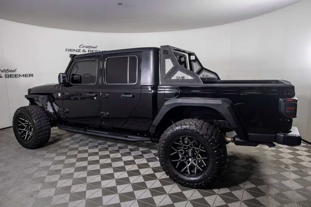 Used 2020 Jeep Gladiator Sport w/ Quick Order Package 24S AWD/4WD image 13
