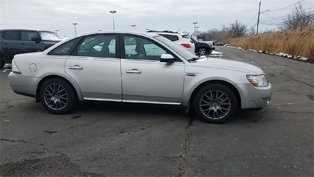 Used 2008 Ford Taurus Limited image 9