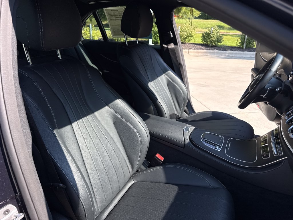 Used 2022 Mercedes-Benz E 350 Sedan image 35