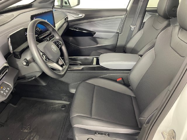Used 2023 Volkswagen ID.4 Pro S Plus AWD/4WD image 2