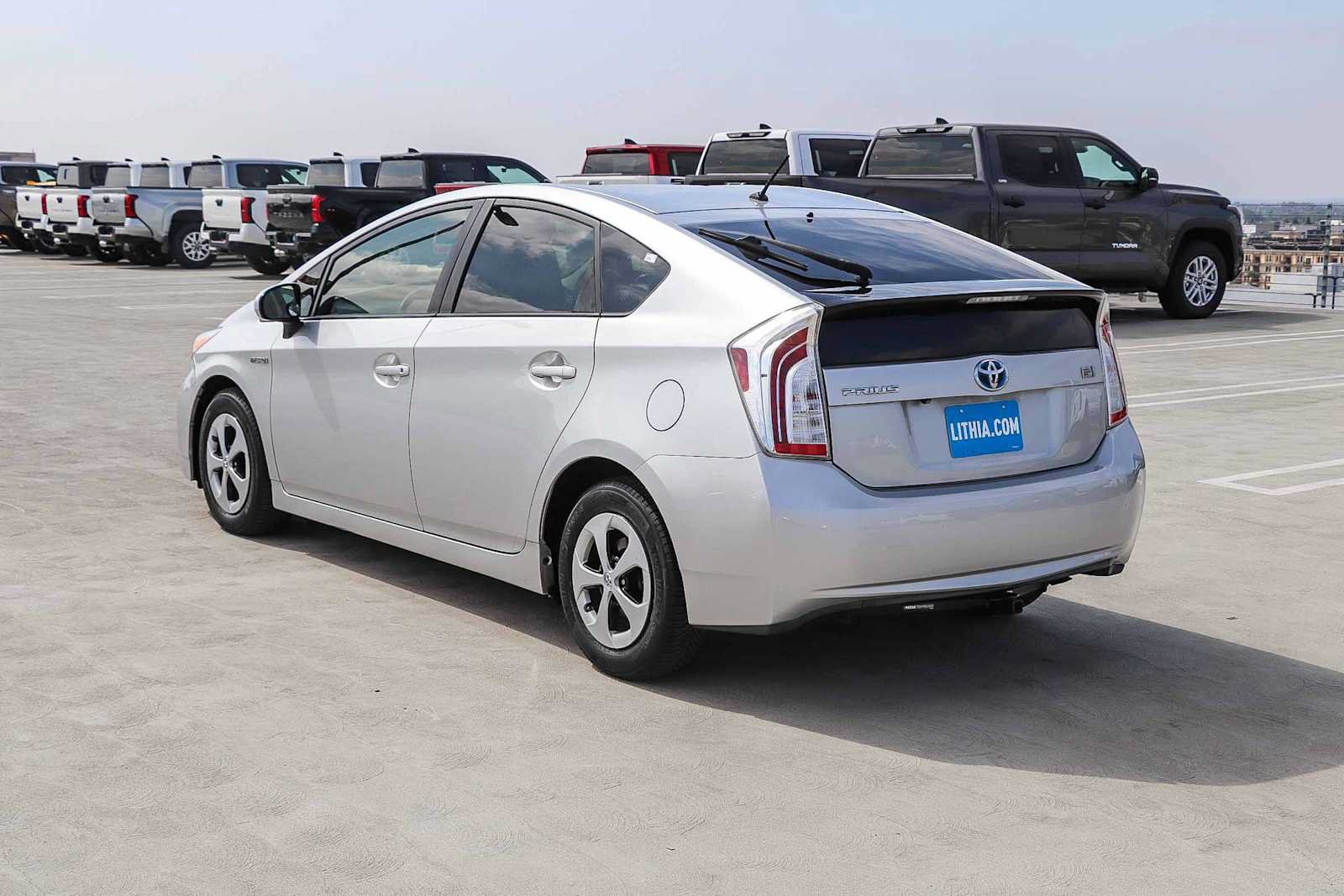 Used 2015 Toyota Prius Two FWD image 8