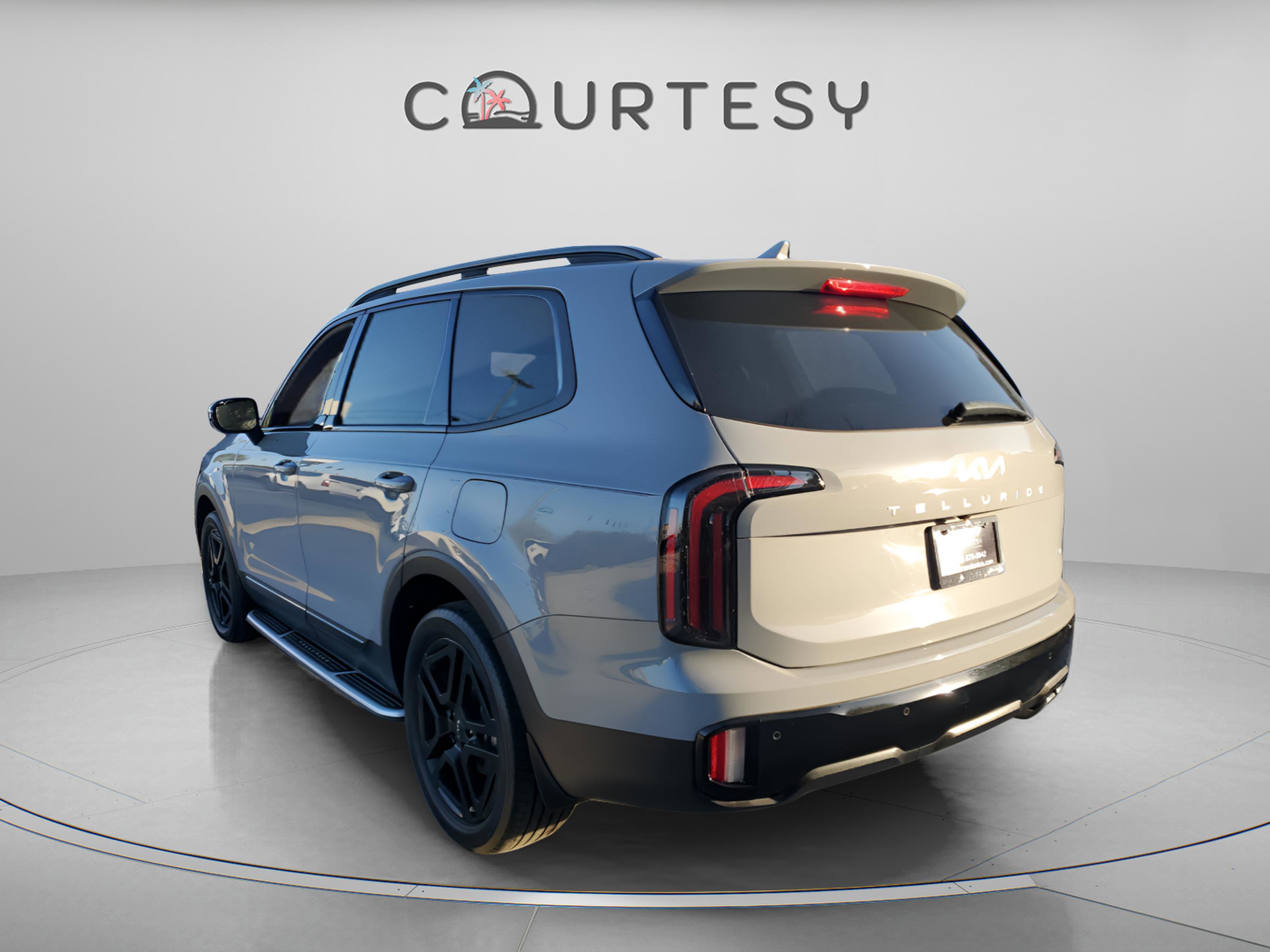 Certified 2024 Kia Telluride SX X-Line image 2