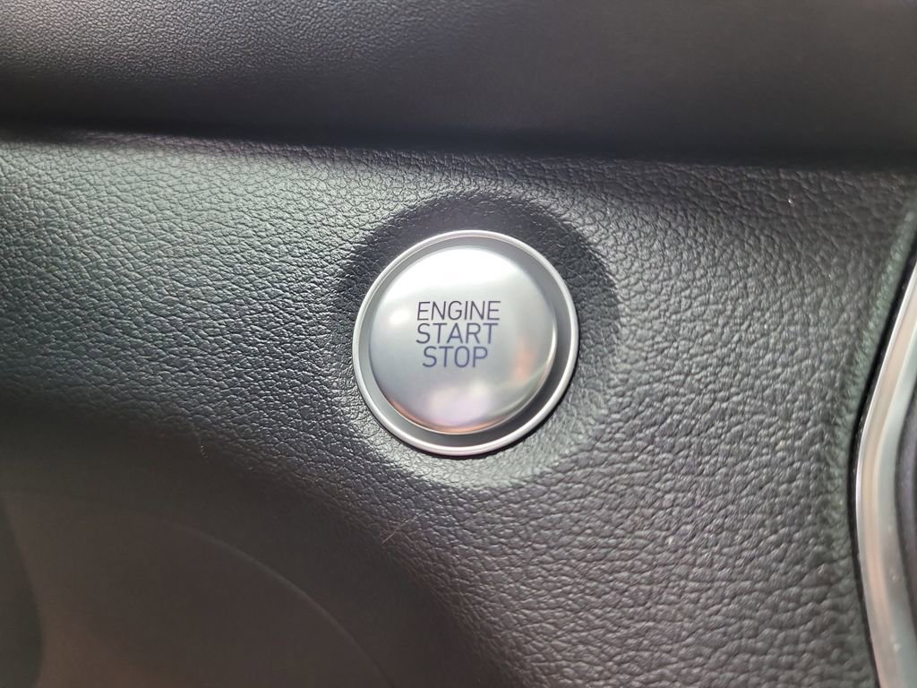 Used 2020 Hyundai Santa Fe SEL image 23