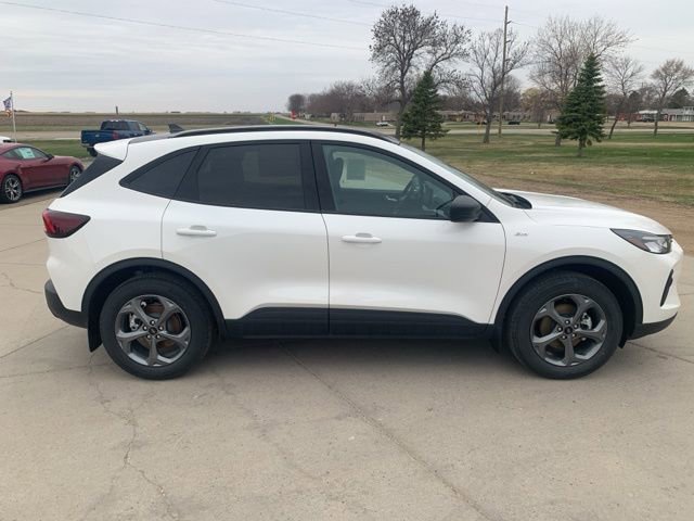 New 2025 Ford Escape ST-Line w/ Tech Pack #1 image 7
