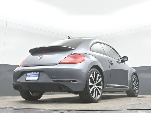 Used 2013 Volkswagen Beetle R-Line FWD image 47