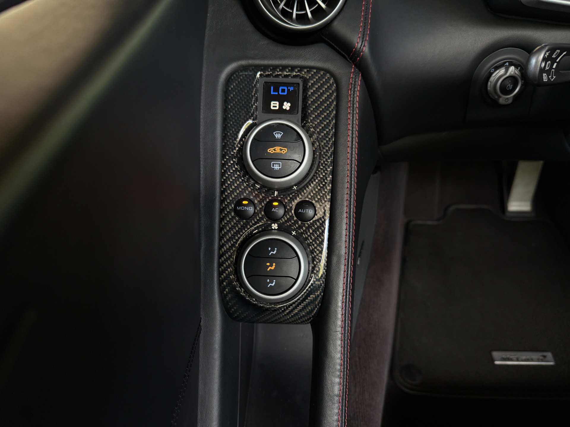 Used 2015 McLaren 650S Spider RWD image 41